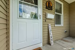 3 Wagon Rd, Enfield, CT 06082 - Photo 3