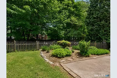 77 Lorma Avenue, Trumbull, CT 06611 - Photo 19