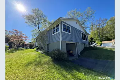 13 Trading Cove Drive, Norwich, CT 06360 - Photo 5