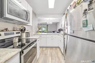 70 Ferry Ct, Stratford, CT 06615 - Photo 15