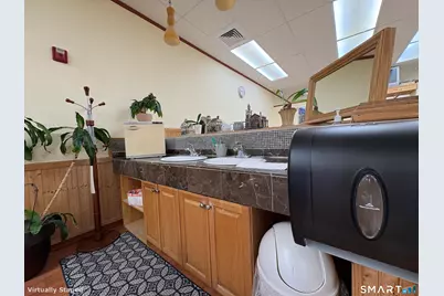 [Address not provided], North Haven, CT 06473 - Photo 19