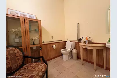 [Address not provided], North Haven, CT 06473 - Photo 31