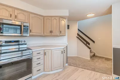 1103 Metacomet Drive #113, Meriden, CT 06450 - Photo 15