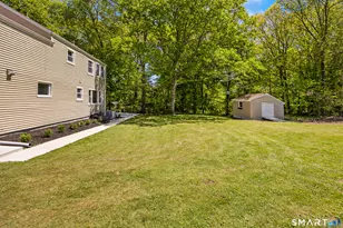 1044 Dunbar Hill Rd, Hamden, CT 06514 - Photo 31