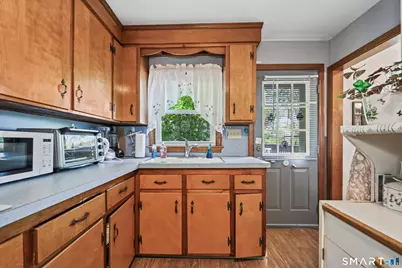 30 Welles Street, Waterbury, CT 06706 - Photo 13