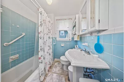30 Welles Street, Waterbury, CT 06706 - Photo 27
