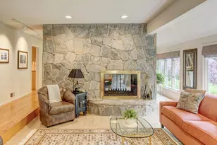 71 Murray Dr, Glastonbury, CT 06073 - Photo 9