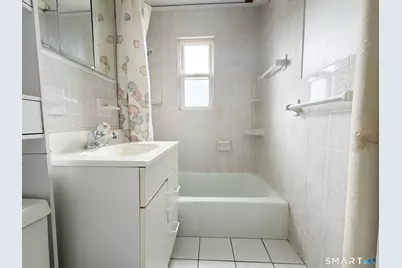 290 North Bishop Avenue #24, Bridgeport, CT 06610 - Photo 7