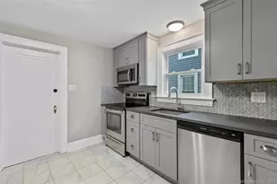 223 Townsend Ave, New Haven, CT 06512 - Photo 15
