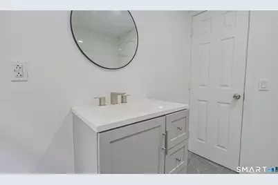 24 Sunfield Circle, Waterbury, CT 06708 - Photo 11