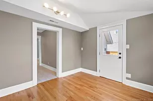223 Townsend Ave, New Haven, CT 06512 - Photo 21