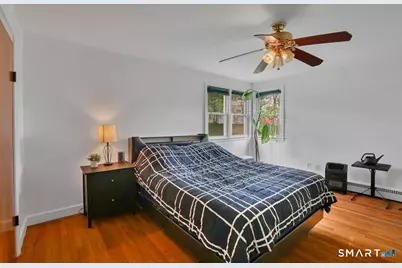 56 Oakwood Road, Manchester, CT 06042 - Photo 11