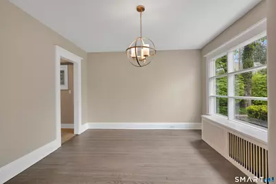 135 Greenwood Avenue, Waterbury, CT 06704 - Photo 5