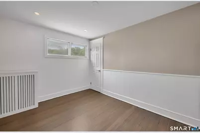 135 Greenwood Avenue, Waterbury, CT 06704 - Photo 19