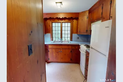 240 Great Neck Road, Waterford, CT 06385 - Photo 29
