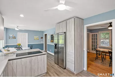 26 Mountain Laurel Lane, Newtown, CT 06482 - Photo 11