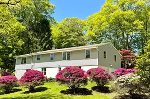 137 Florida Hill Rd, Ridgefield, CT 06877 - Photo 3