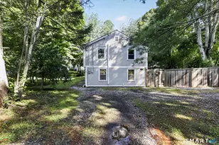 93 Book Hill Rd, Essex, CT 06426 - Photo 5