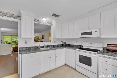 26 Kowal Court, Newington, CT 06111 - Photo 13