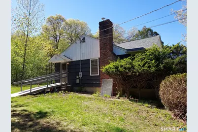 16 Carol Drive, Montville, CT 06382 - Photo 3
