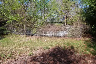 16 Carol Dr, Montville, CT 06382 - Photo 7
