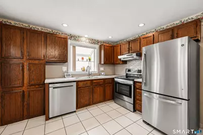 30 Hawthorne Street, Bristol, CT 06010 - Photo 3