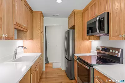 69 Heritage Village #C, Southbury, CT 06488 - Photo 5