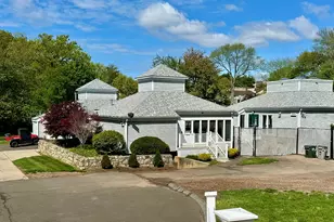 629 Longfellow Dr, Branford, CT 06405 - Photo 27