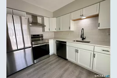 629 Longfellow Drive #629, Branford, CT 06405 - Photo 9