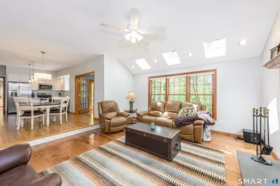 4 Crystal Lane, Wallingford, CT 06492 - Photo 7