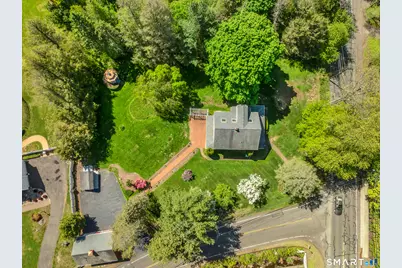 286 Daniels Farm Road, Trumbull, CT 06611 - Photo 3