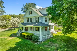 286 Daniels Farm Rd, Trumbull, CT 06611 - Photo 9