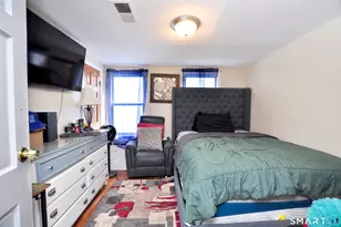 82 Spring St, Meriden, CT 06451 - Photo 23