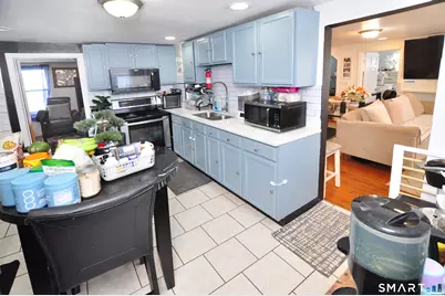 82 Spring Street, Meriden, CT 06451 - Photo 25