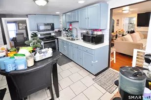 82 Spring St, Meriden, CT 06451 - Photo 25