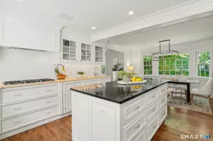 6 Adams Way, Weston, CT 06883 - Photo 9