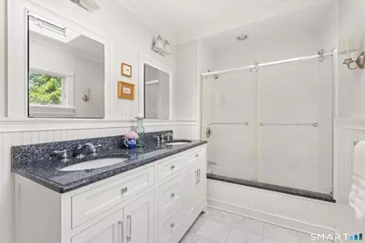 170 New Canaan Avenue, Norwalk, CT 06850 - Photo 29