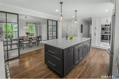 9 Schoolhouse Place, Ridgefield, CT 06877 - Photo 5