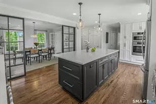 9 Schoolhouse Pl, Ridgefield, CT 06877 - Photo 5