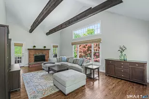 9 Schoolhouse Pl, Ridgefield, CT 06877 - Photo 9