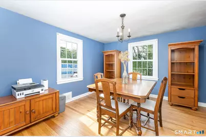 32 Belvedere Road, North Haven, CT 06473 - Photo 9