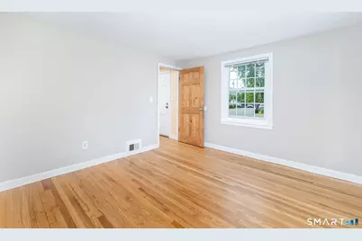 32 Belvedere Road, North Haven, CT 06473 - Photo 17