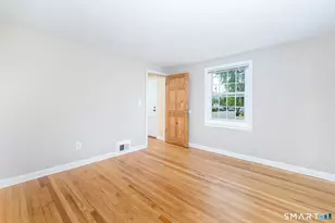 32 Belvedere Rd, North Haven, CT 06473 - Photo 17