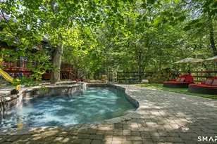 142 Seventy Acre Rd, Redding, CT 06896 - Photo 23