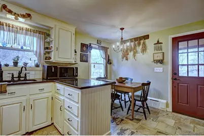 15 Walter Road, Seymour, CT 06483 - Photo 13