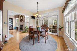 13 Stonegate Cir, Cheshire, CT 06410 - Photo 11