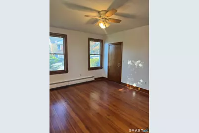 22 Wadsworth Street, Waterbury, CT 06706 - Photo 5