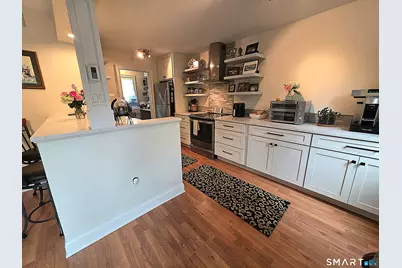 2 Heritage Village #B, Southbury, CT 06488 - Photo 5