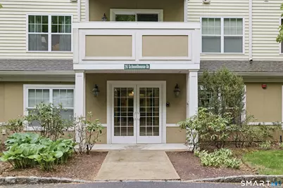 26 Schoolhouse Drive #101, West Hartford, CT 06110 - Photo 1