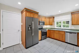 706 Kebalo Ln, South Windsor, CT 06074 - Photo 11